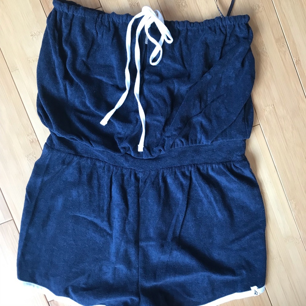 VOLCOM strapless/halter romper